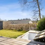 Cosy In Scenic Surroundings Near Feriehus