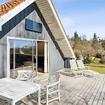 Cosy In Scenic Surroundings Near Feriehus *